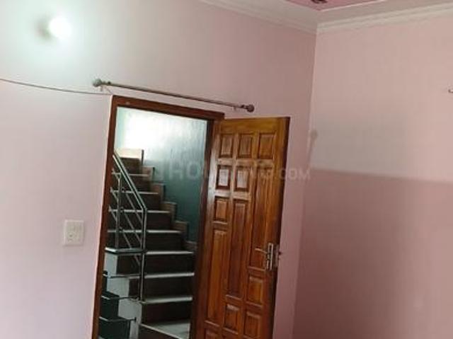 2 BHK Independent Builder Floor in Sector 56 for rent Gurgaon. The reference number is 15521591
