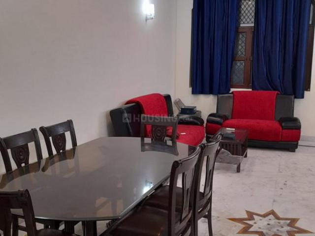 2 BHK Independent Builder Floor in Sector 56 for rent Gurgaon. The reference number is 15836205