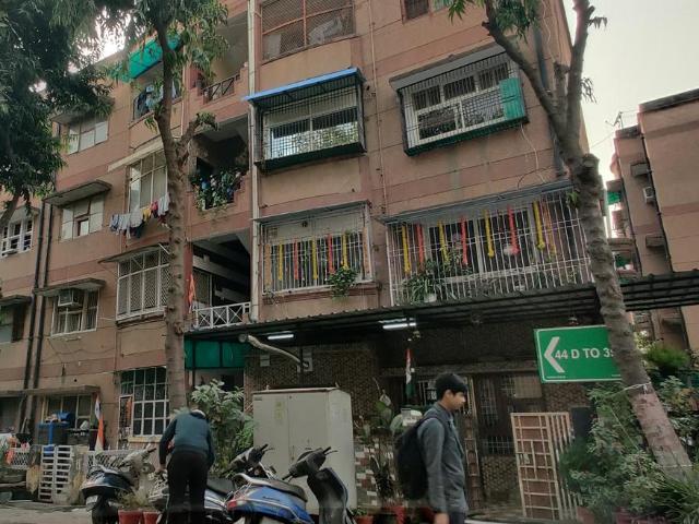 2 BHK Independent Builder Floor in Sector 62 for rent Noida. The reference number is 19222173