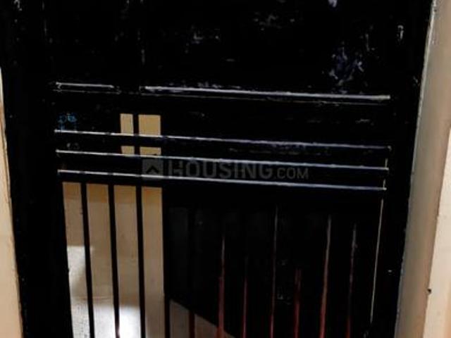 2 BHK Independent Builder Floor in Sector 73 for rent Noida. The reference number is 20617997