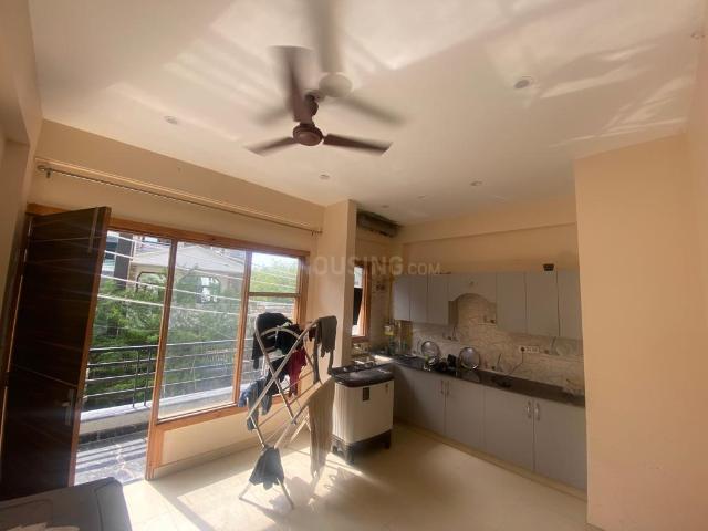 2 BHK Independent Builder Floor in Sector 71 for rent Noida. The reference number is 19998478