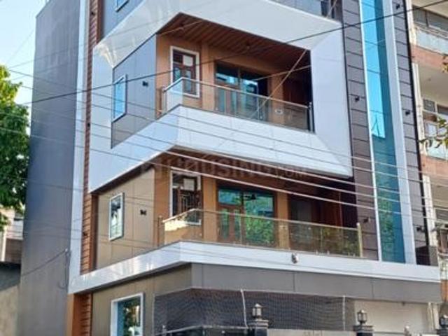 2 BHK Independent Builder Floor in Sector 71 for rent Noida. The reference number is 20263781