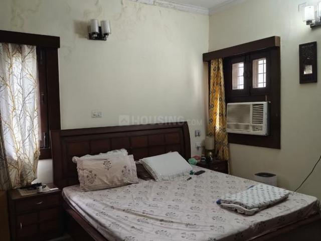2 BHK Independent Builder Floor in Sector 72 for rent Noida. The reference number is 20468864