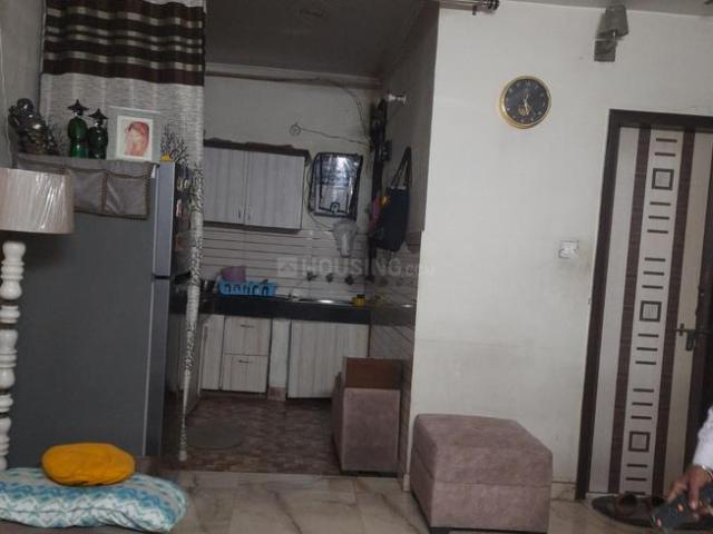 2 BHK Independent Builder Floor in Sector 7 Dwarka for resale New Delhi. The reference number is 19059210