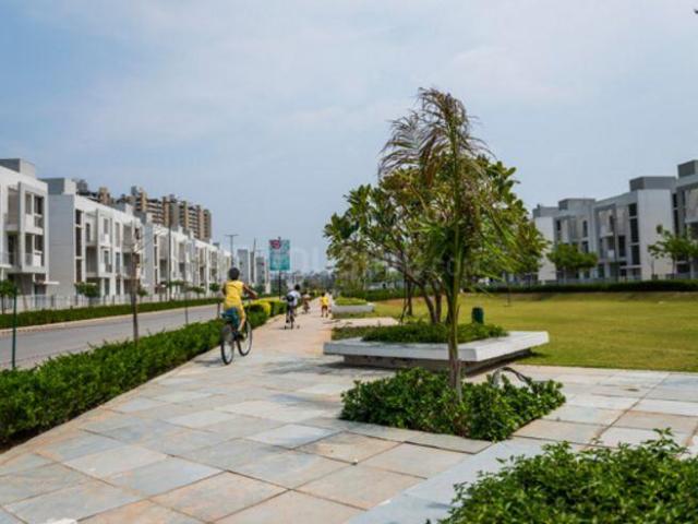 2 BHK Independent Builder Floor in Sector 83 for resale Gurgaon. The reference number is 20352401