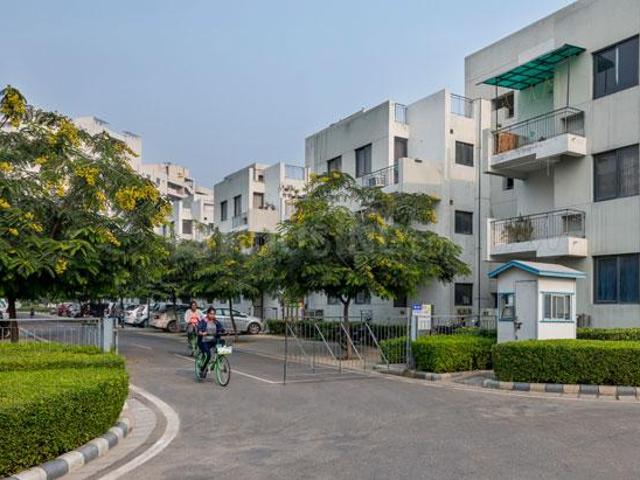 2 BHK Independent Builder Floor in Sector 82 for resale Gurgaon. The reference number is 20859055