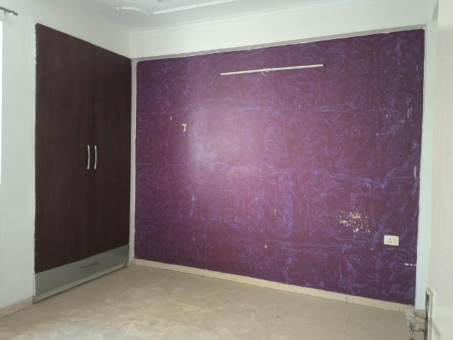 2 BHK Independent Builder Floor in Sector 82 for resale Gurgaon. The reference number is 20067219