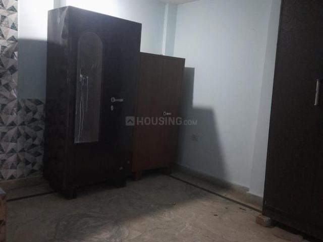 2 BHK Independent Builder Floor in Sector 8 Dwarka for rent New Delhi. The reference number is 19525078
