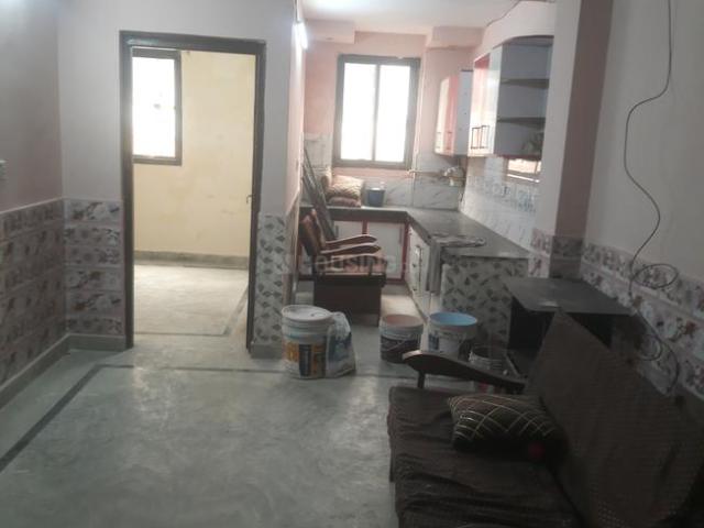 2 BHK Independent Builder Floor in Sector 8 Dwarka for resale New Delhi. The reference number is 20672028