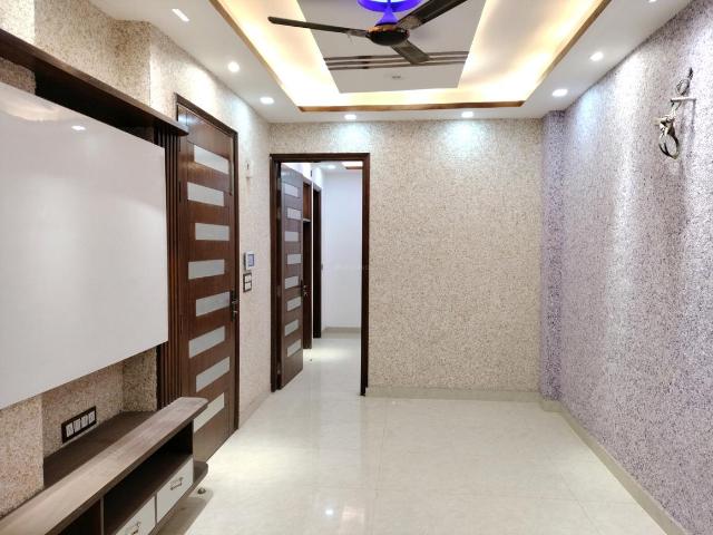 2 BHK Independent Builder Floor in Sector 8 Dwarka for resale Dwarka. The reference number is 16889527
