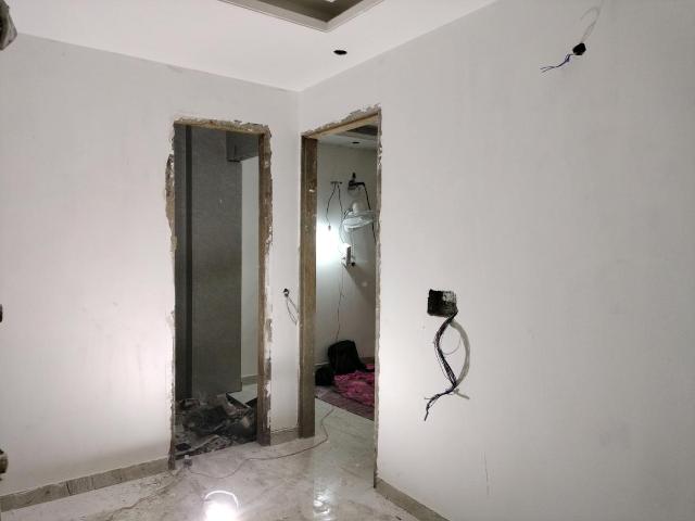 2 BHK Independent Builder Floor in Sector 8 Dwarka for resale Dwarka. The reference number is 17582792