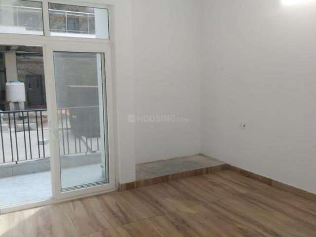 2 BHK Independent Builder Floor in Sector 102 for resale Noida. The reference number is 20689267