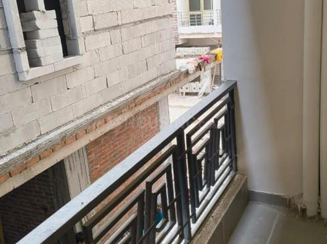 2 BHK Independent Builder Floor in Sector 104 for resale Noida. The reference number is 19725855