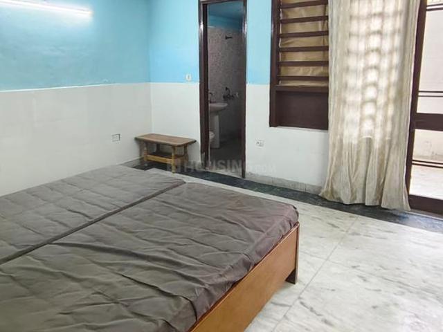 2 BHK Independent Builder Floor in Sector 105 for rent Noida. The reference number is 19078099