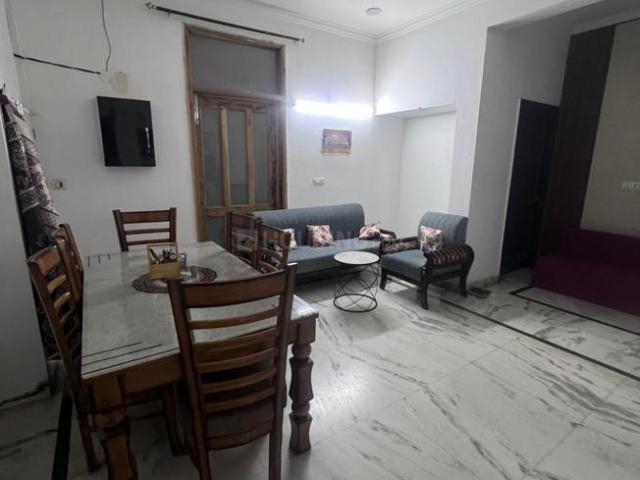 2 BHK Independent Builder Floor in Sector 10A for rent Gurgaon. The reference number is 20524470