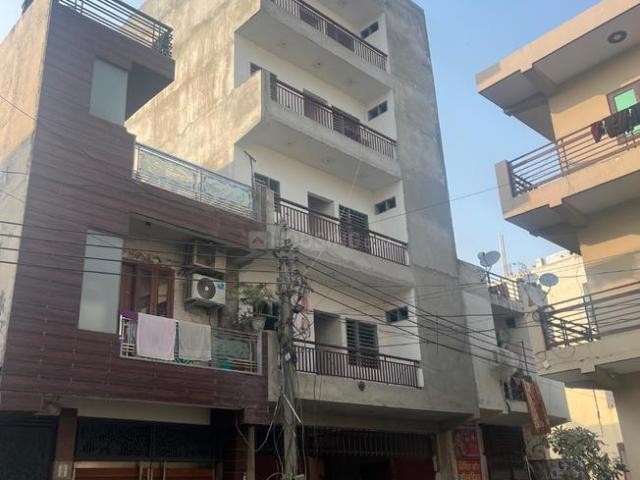 2 BHK Independent Builder Floor in Sector 110 for rent Gurgaon. The reference number is 20464274