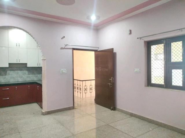 2 BHK Independent Builder Floor in Sector 11 for rent Gurgaon. The reference number is 19515735