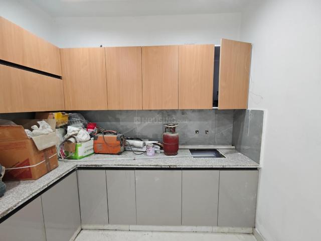 2 BHK Independent Builder Floor in Sector 122 for rent Noida. The reference number is 19984292