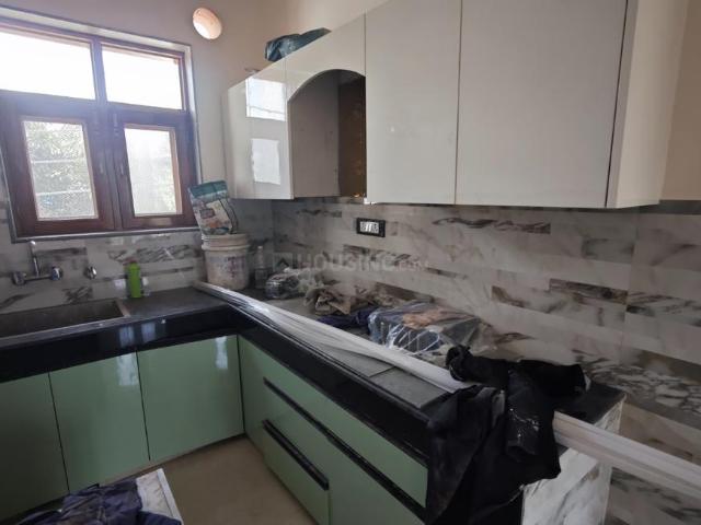 2 BHK Independent Builder Floor in Sector 122 for rent Noida. The reference number is 20254454