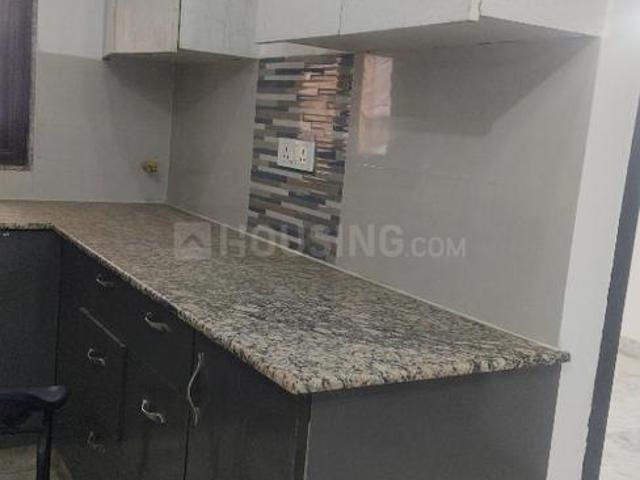 2 BHK Independent Builder Floor in Sector 17 Dwarka for resale New Delhi. The reference number is 19345579
