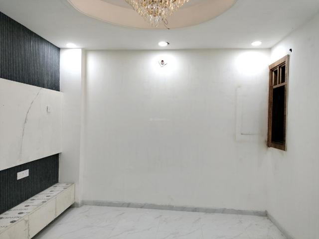 2 BHK Independent Builder Floor in Suraj Vihar for resale New Delhi. The reference number is 19967977