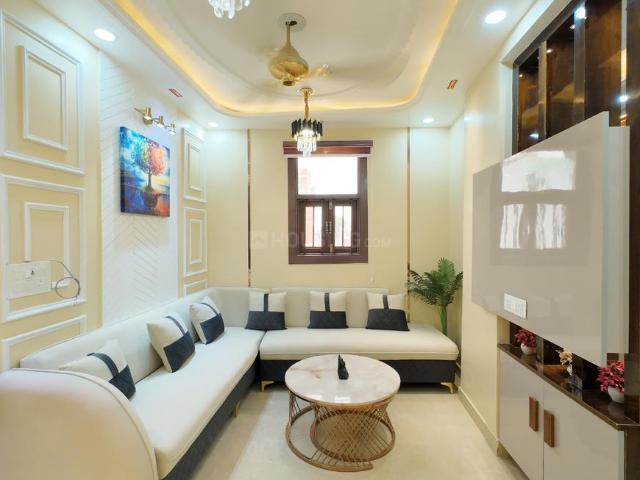 4 BHK Apartment in Sector 15 Dwarka for resale New Delhi. The reference number is 20891609