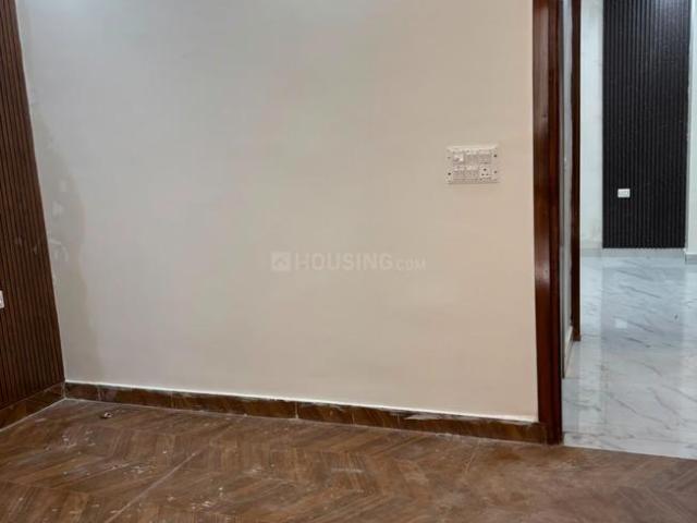 2 BHK Independent Builder Floor in Sector 15 Dwarka for resale New Delhi. The reference number is 20786544