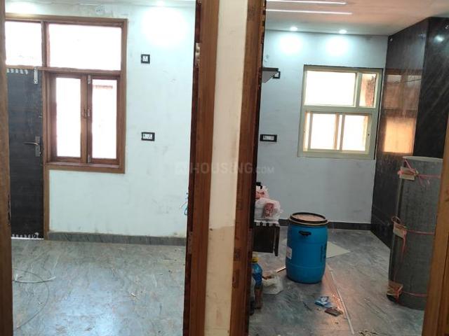 2 BHK Independent Builder Floor in Sector 15 Rohini for resale New Delhi. The reference number is 17090177