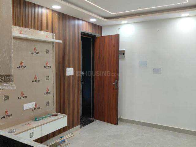 2 BHK Independent Builder Floor in Sector 16 Rohini for resale New Delhi. The reference number is 19783193