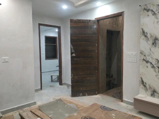 2 BHK Independent Builder Floor in Sector 16 Rohini for resale New Delhi. The reference number is 19953642