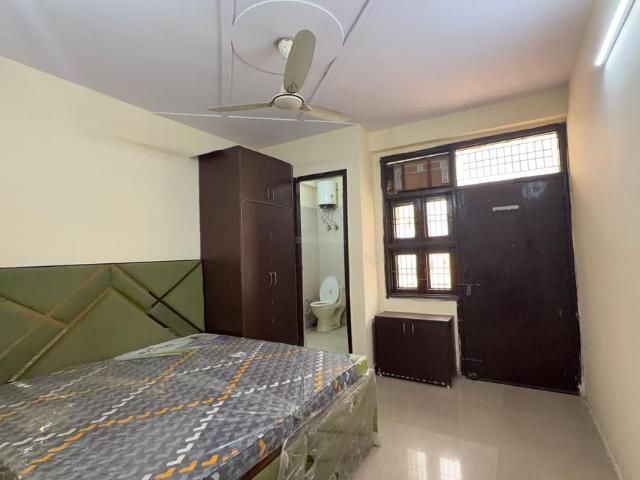 2 BHK Independent Builder Floor in Sector 19 Dwarka for rent New Delhi. The reference number is 20413942