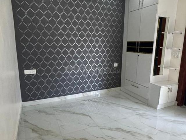 2 BHK Independent Builder Floor in Sector 23 Dwarka for rent New Delhi. The reference number is 19693735