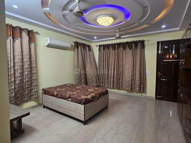 2 BHK Independent Builder Floor in Sector 23A for rent Gurgaon. The reference number is 20158733