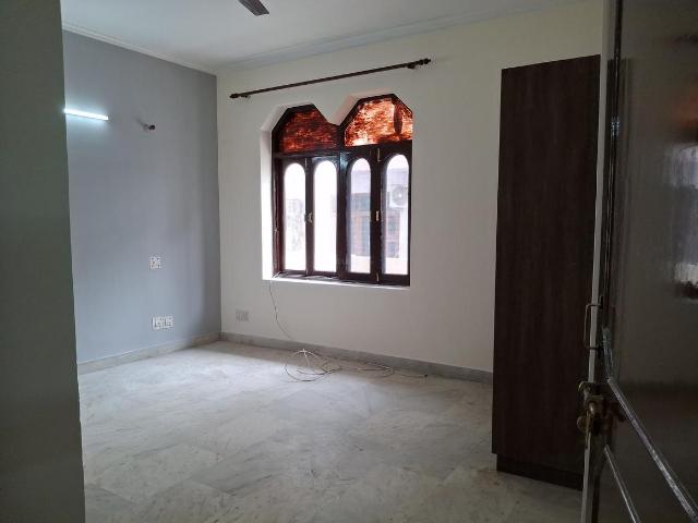 2 BHK Independent Builder Floor in Sector 23A for rent Gurgaon. The reference number is 20398688