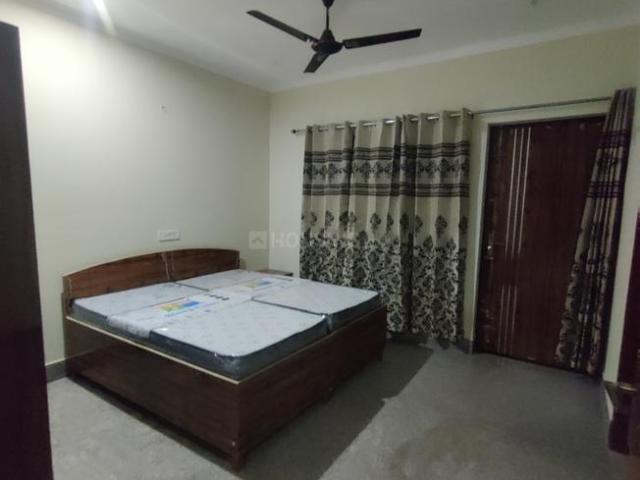 2 BHK Independent Builder Floor in Sector 21 for rent Gurgaon. The reference number is 13358408