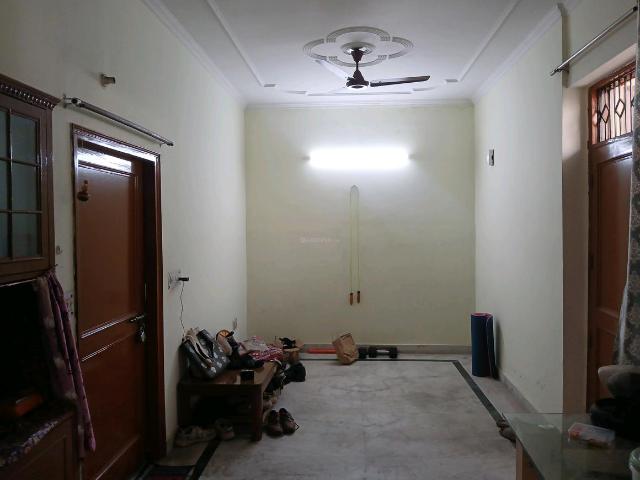 2 BHK Independent Builder Floor in Sector 21 for rent Gurgaon. The reference number is 20438577