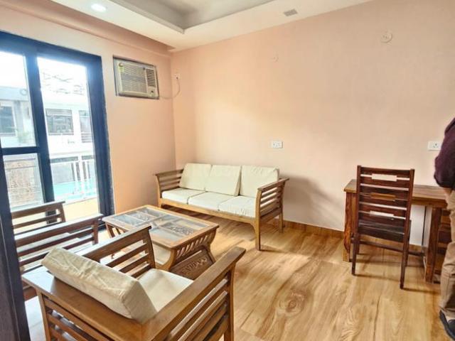 2 BHK Independent Builder Floor in Sector 21 for rent Gurgaon. The reference number is 20751534