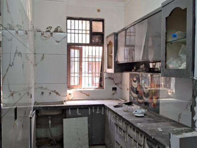 2 BHK Independent Builder Floor in Sector 24 Dwarka for resale New Delhi. The reference number is 20321081