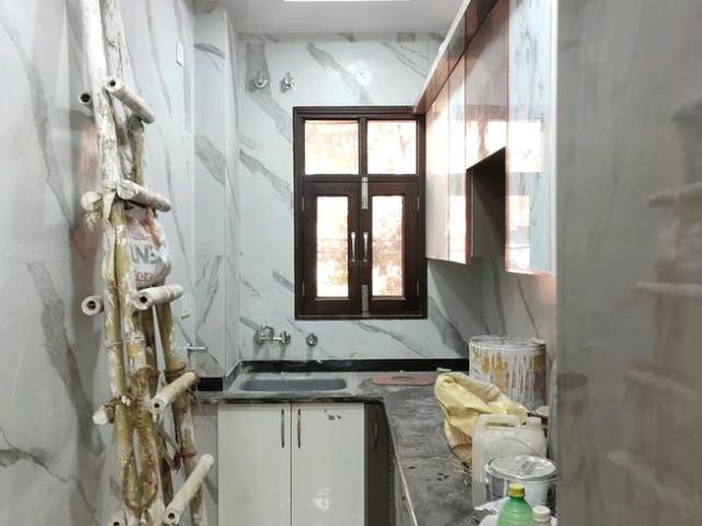 2 BHK Independent Builder Floor in Sector 24 Rohini for resale New Delhi. The reference number is 11059744