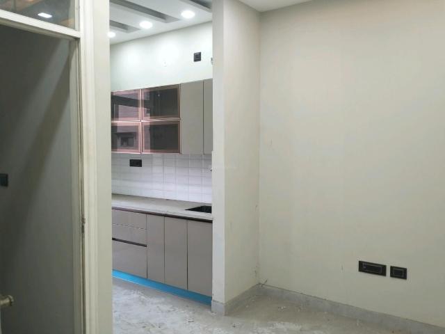 2 BHK Independent Builder Floor in Sector 24 Rohini for resale New Delhi. The reference number is 20402368