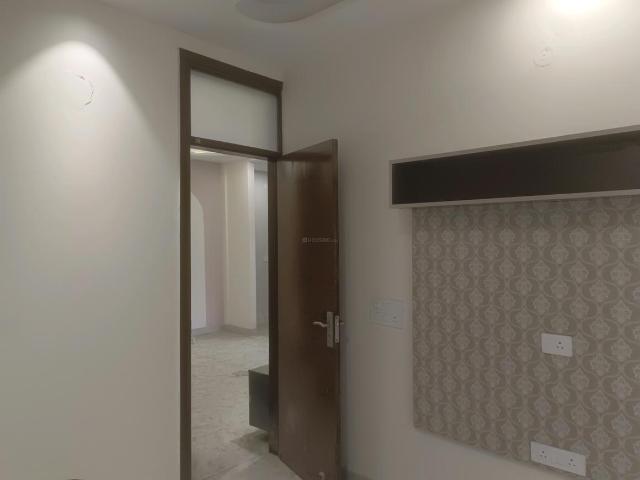 2 BHK Independent Builder Floor in Sector 25 Rohini for resale New Delhi. The reference number is 18974071