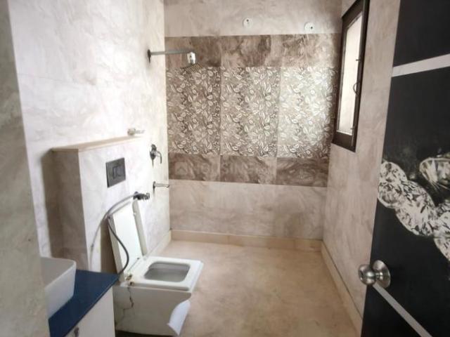 2 BHK Independent Builder Floor in Sector 26 for rent Noida. The reference number is 20334446