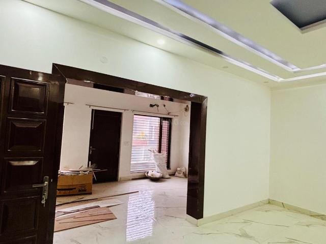 2 BHK Independent Builder Floor in Sector 33 for rent Karnal. The reference number is 19414247