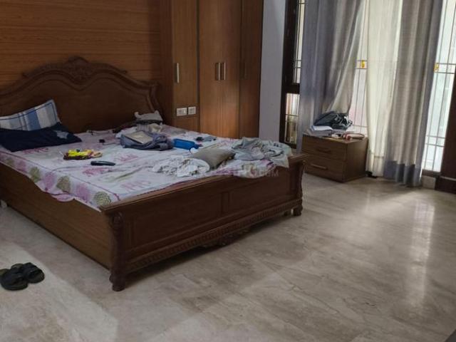 2 BHK Independent Builder Floor in Sector 31 for rent Noida. The reference number is 19874759