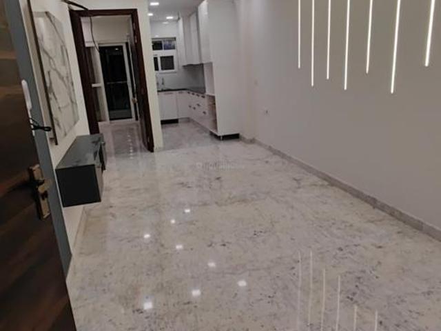 2 BHK Independent Builder Floor in Shalimar Bagh for resale New Delhi. The reference number is 10828077