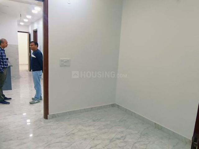 2 BHK Independent Builder Floor in Shastri Nagar for resale New Delhi. The reference number is 16735007
