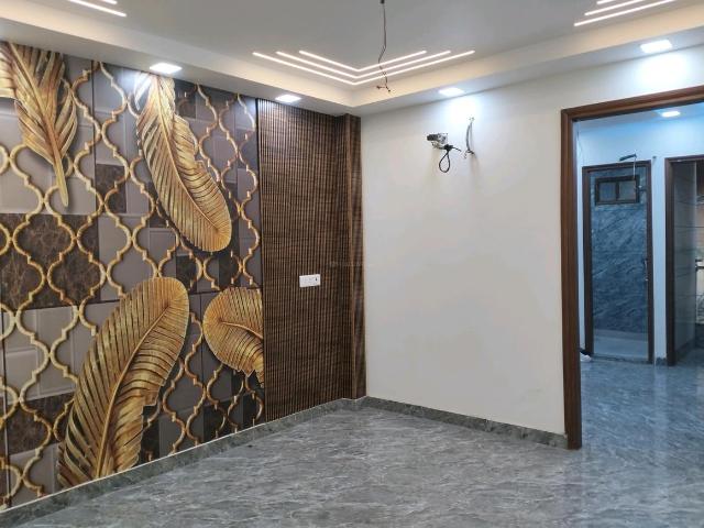 2 BHK Independent Builder Floor in Shastri Nagar for resale New Delhi. The reference number is 18206799