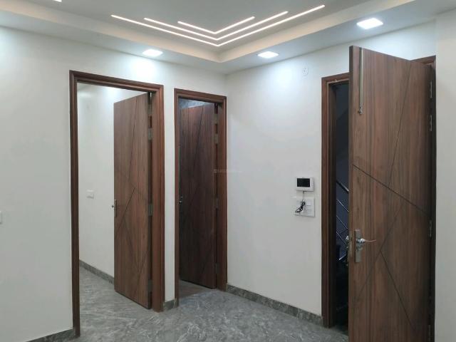 2 BHK Independent Builder Floor in Shastri Nagar for resale New Delhi. The reference number is 19572171