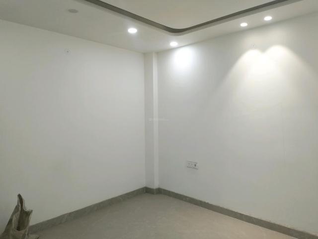 2 BHK Independent Builder Floor in Shastri Nagar for resale New Delhi. The reference number is 19671593