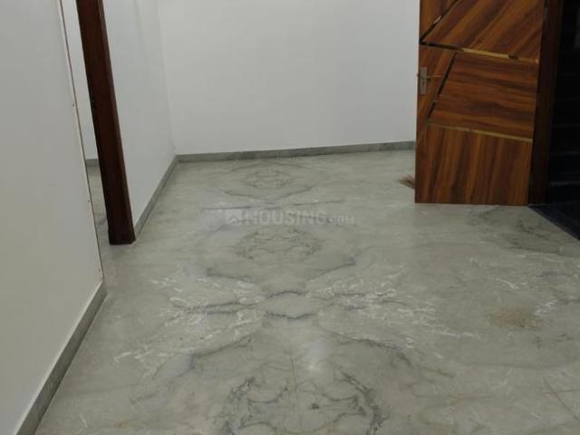 2 BHK Independent Builder Floor in Shastri Nagar for resale New Delhi. The reference number is 20677483